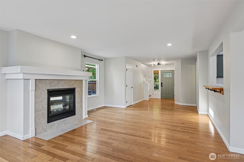 Property photo for 23421 SE 243rd Street, Maple Valley photo 5