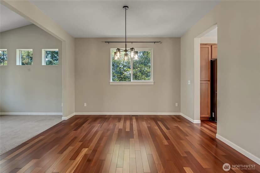 Property photo for 35320 4th Place SW, Federal Way photo 5