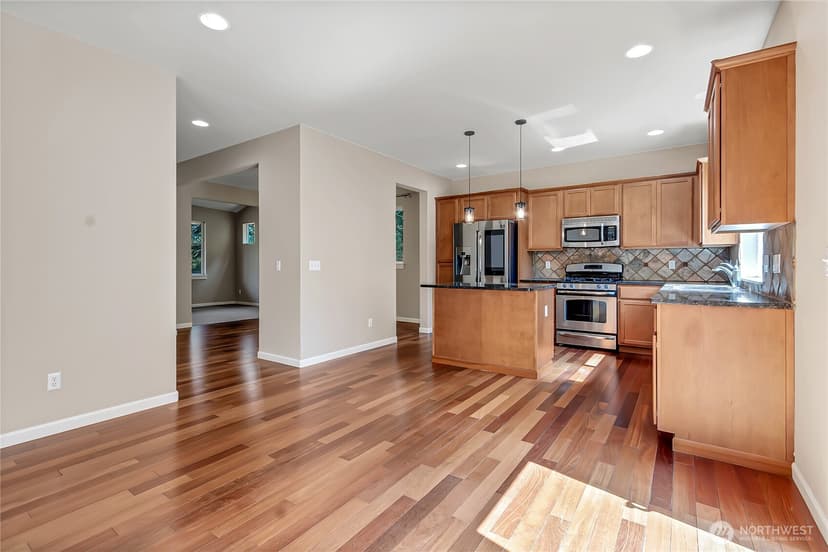 Property photo for 35320 4th Place SW, Federal Way photo 11