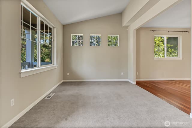 Property photo for 35320 4th Place SW, Federal Way photo 4