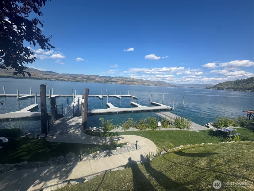 Property photo for 4057 Lakeview Place, Chelan photo 9