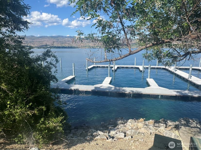 Property photo for 4057 Lakeview Place, Chelan photo 7