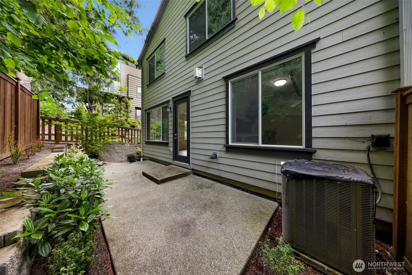 Property photo for 26728 NE Walden Way, Duvall photo 33
