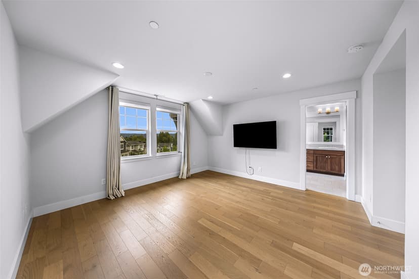 Property photo for 26728 NE Walden Way, Duvall photo 17