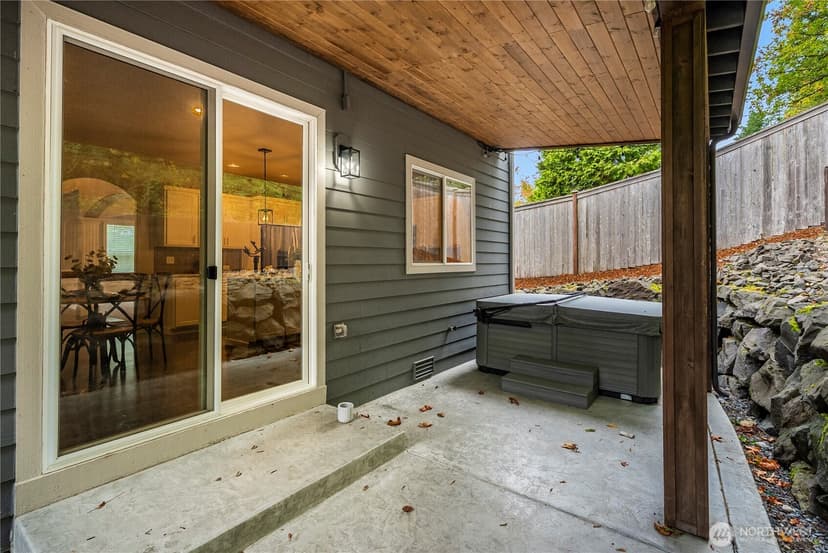 Property photo for 28616 239th Place SE, Maple Valley photo 36