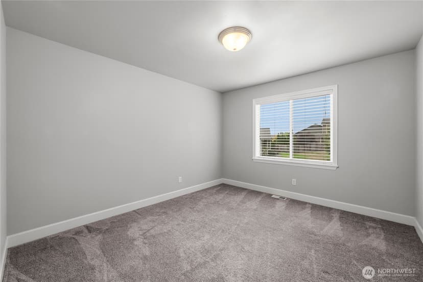 Property photo for 28616 239th Place SE, Maple Valley photo 32