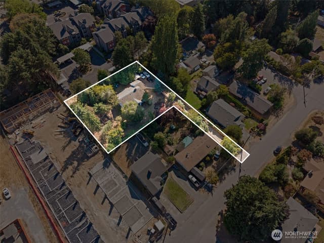 Property photo for 419 S 150th Street, Burien photo 5