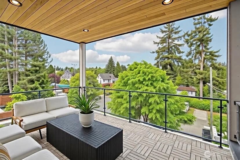 Property photo for 3319 W ELMORE Street, Seattle photo 9