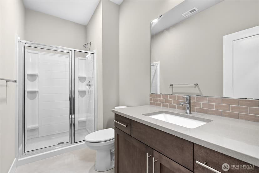 Property photo for 6302 206th Place SW, Lynnwood photo 17