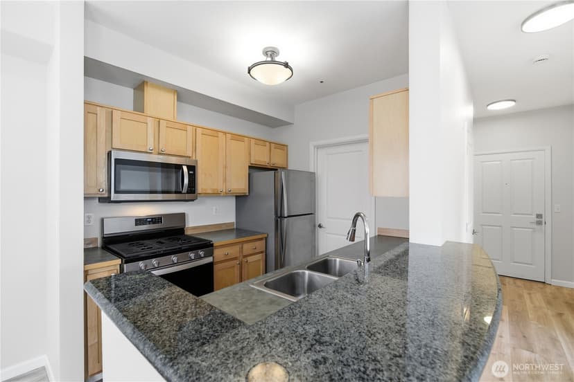 Property photo for 560 225th Lane NE #B101, Sammamish photo 13