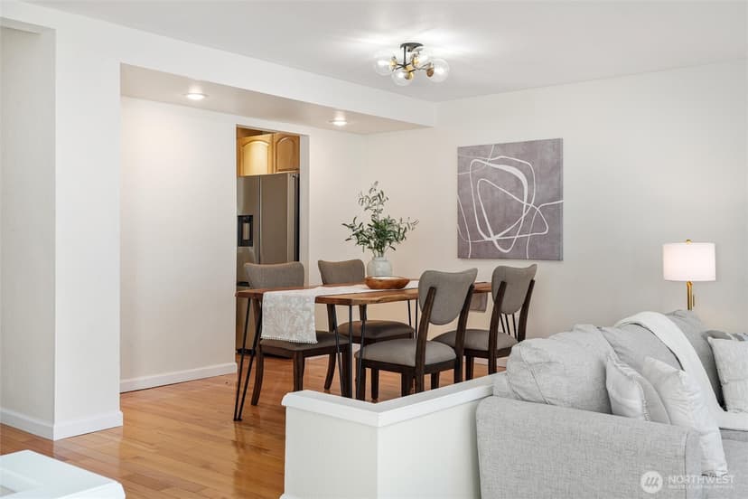 Property photo for 3506 108th Place NE #31-1, Bellevue photo 11