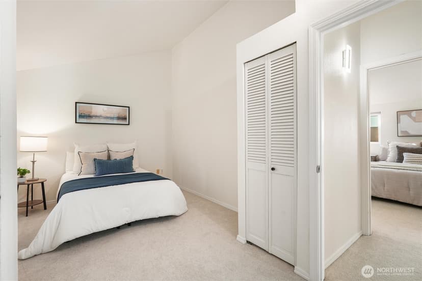 Property photo for 3506 108th Place NE #31-1, Bellevue photo 27