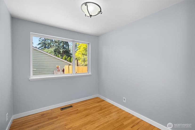 Property photo for 1216 N 172nd Street, Shoreline photo 21