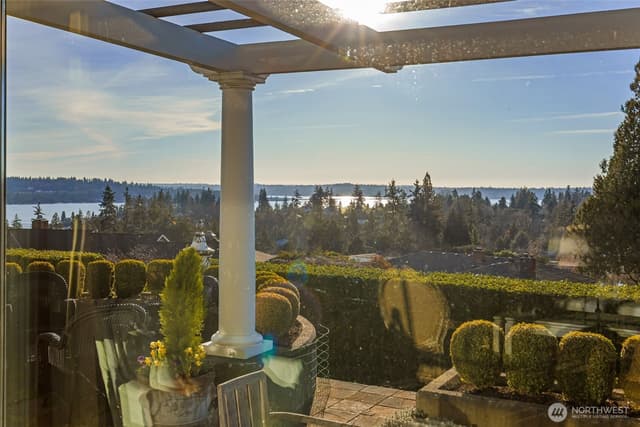 Property photo for 9400 Vineyard Crest, Bellevue photo 5