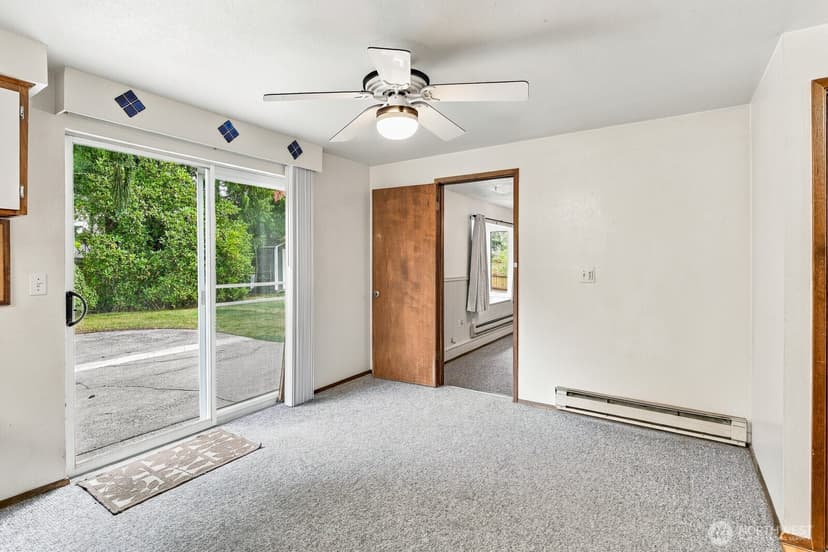 Property photo for 2322 98th Street SE, Everett photo 13