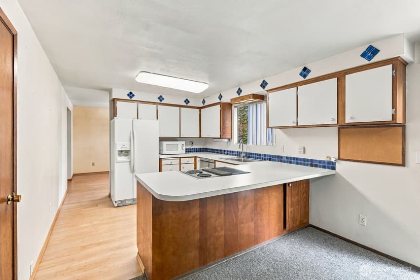 Property photo for 2322 98th Street SE, Everett photo 11