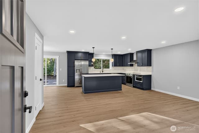 Property photo for 5408 240th Street SW, Mountlake Terrace photo 4