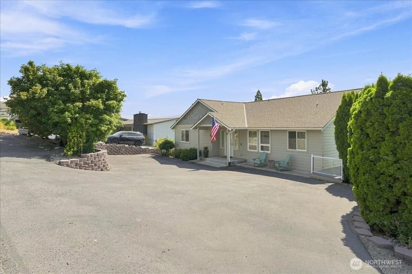 Property photo for 75 Coral Street, Manson photo 35