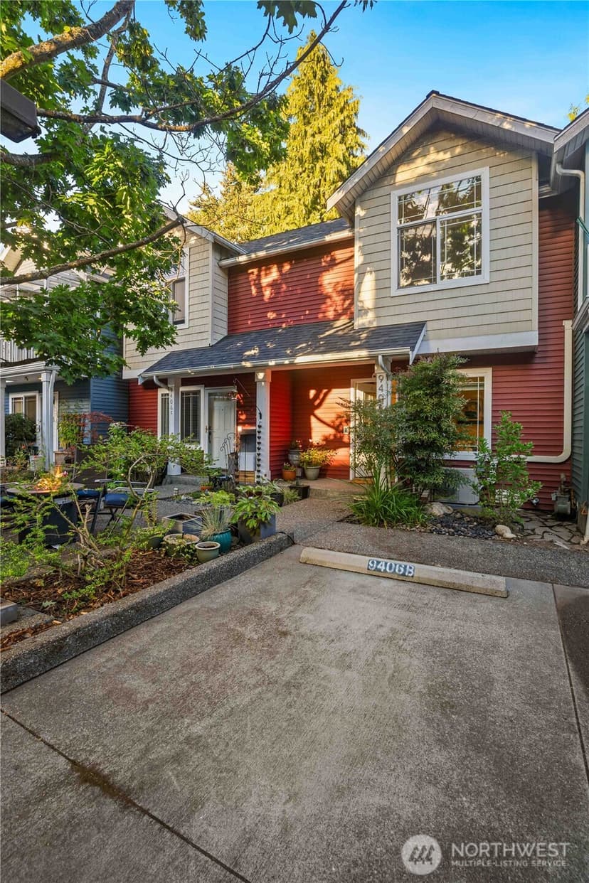 Property photo for 9406 Linden Avenue N #B, Seattle photo 35