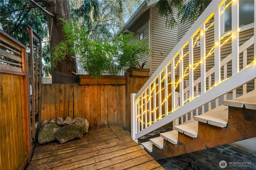 Property photo for 9406 Linden Avenue N #B, Seattle photo 32
