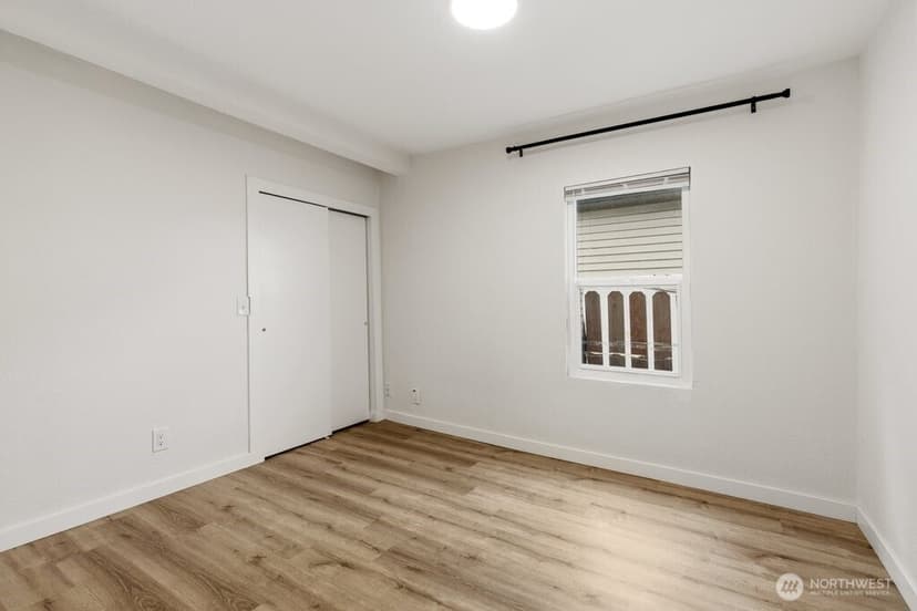 Property photo for 5407 31st Avenue S, Seattle photo 14