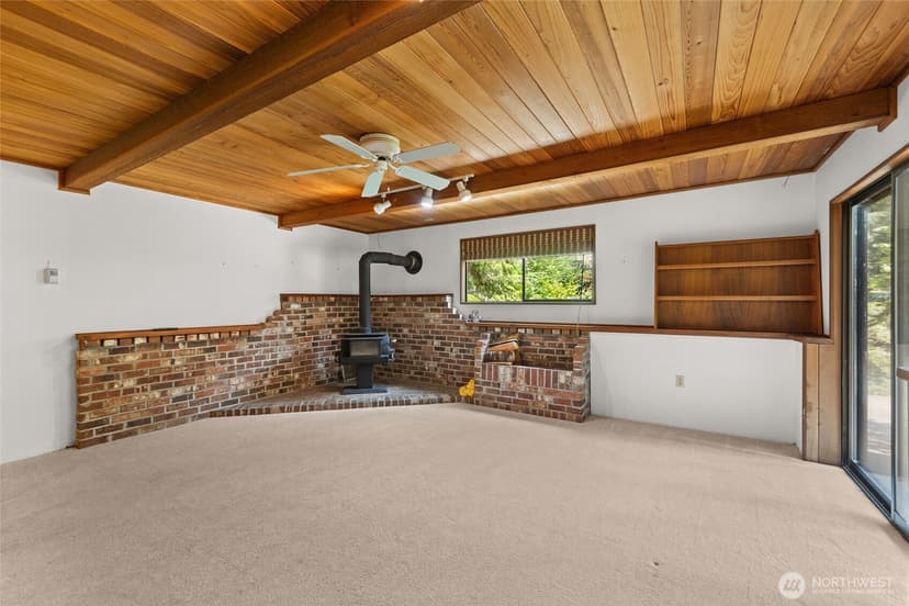 Property photo for 21303 NE 151st Street, Woodinville photo 14