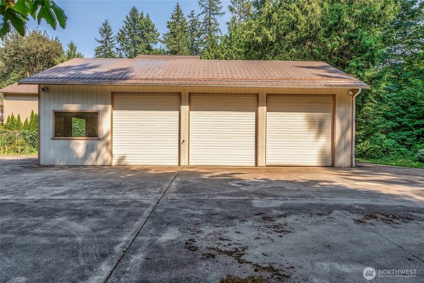 Property photo for 21303 NE 151st Street, Woodinville photo 29