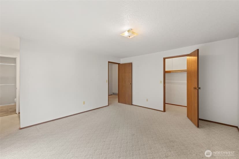 Property photo for 21303 NE 151st Street, Woodinville photo 19