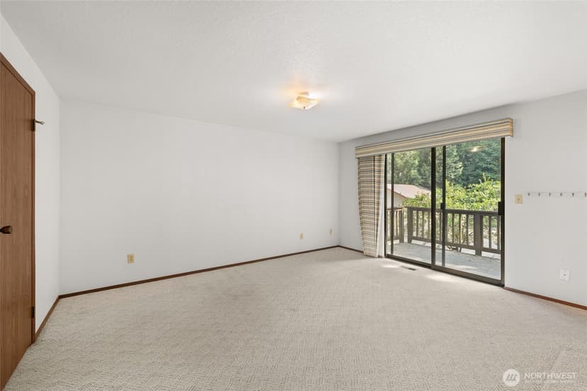 Property photo for 21303 NE 151st Street, Woodinville photo 17
