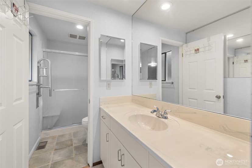 Property photo for 21303 NE 151st Street, Woodinville photo 20