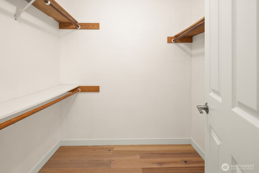 Property photo for 12708 NE 144th Street #B-104, Kirkland photo 13