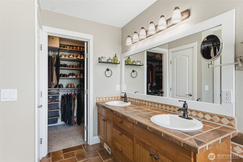 Property photo for 10411 178th Avenue E, Bonney Lake photo 16