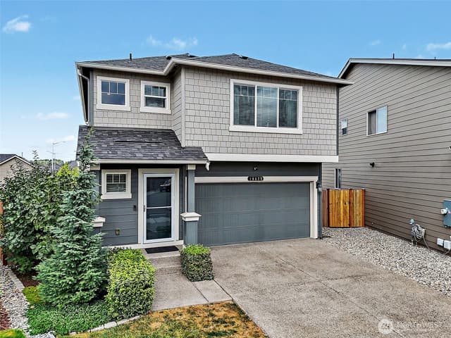 Property photo for 18625 108th Avenue E, Puyallup photo 2