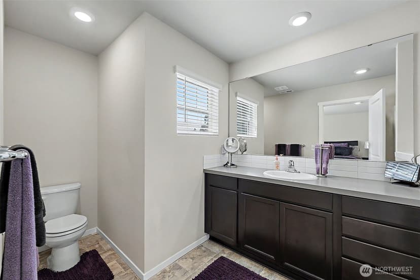 Property photo for 18625 108th Avenue E, Puyallup photo 22