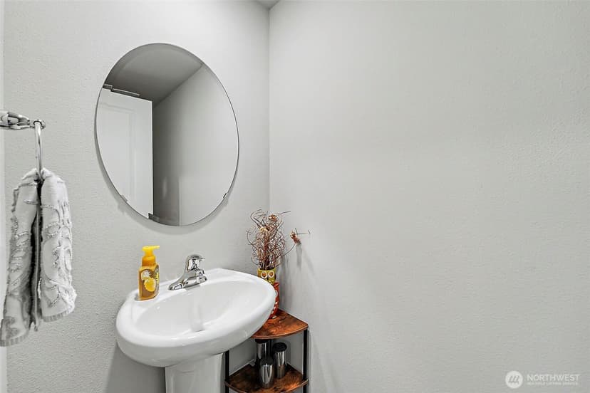 Property photo for 18625 108th Avenue E, Puyallup photo 17