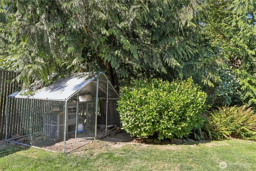 Property photo for 9113 15th Place SE, Lake Stevens photo 32