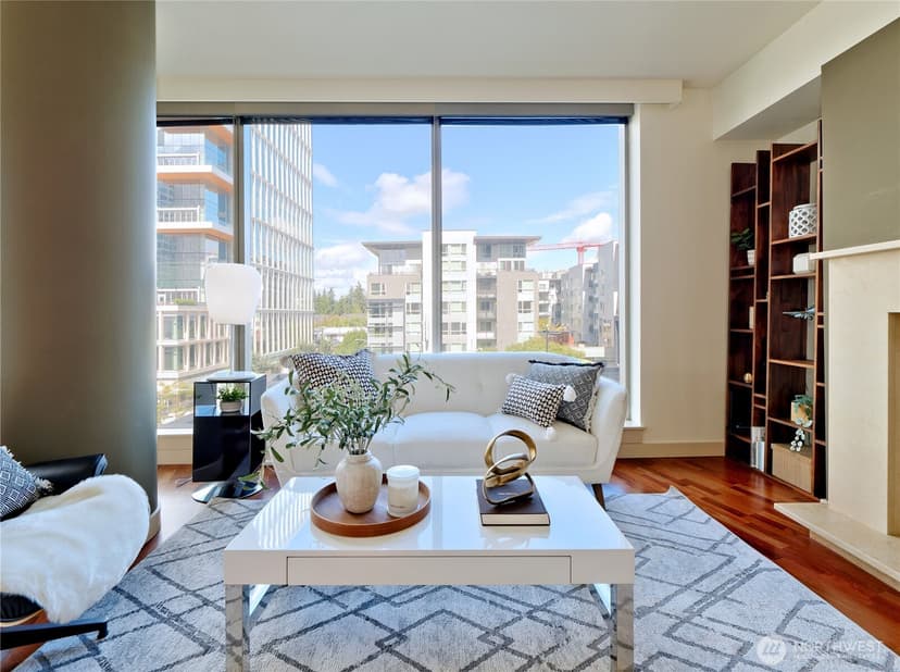 Property photo for 10610 NE 9th Place #605, Bellevue photo 5