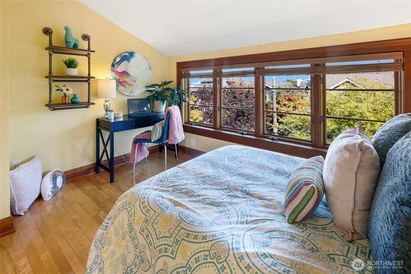 Property photo for 2217 Federal Avenue E, Seattle photo 22