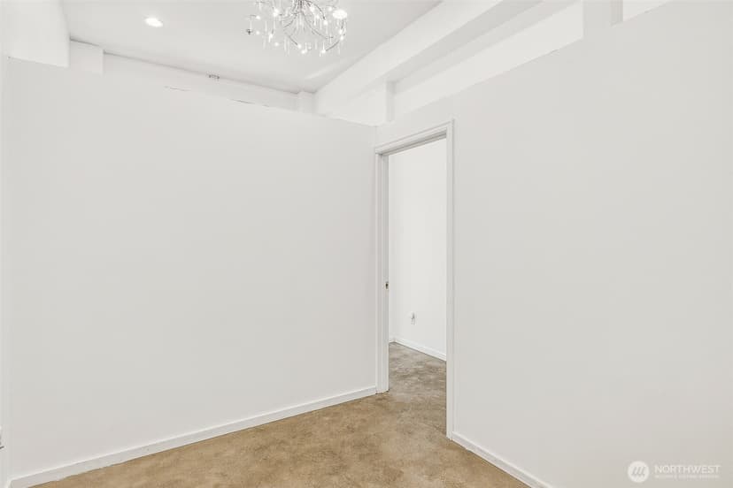 Property photo for 6704 15th Avenue NW, Seattle photo 12