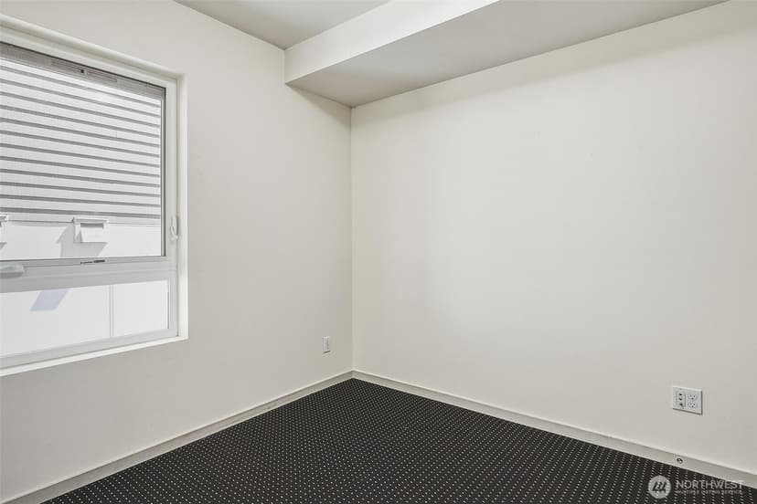 Property photo for 6704 15th Avenue NW, Seattle photo 16
