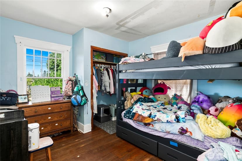 Property photo for 3730 Tacoma Avenue S, Tacoma photo 17