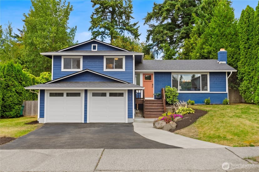 Property photo for 3927 173rd Place SW, Lynnwood
