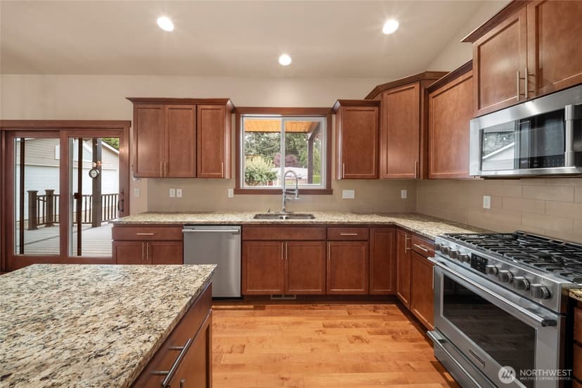 Property photo for 17713 Interurban Boulevard, Snohomish photo 14