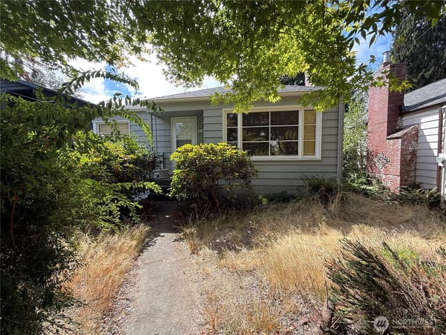 Property photo for 1239 NE 98th Street, Seattle