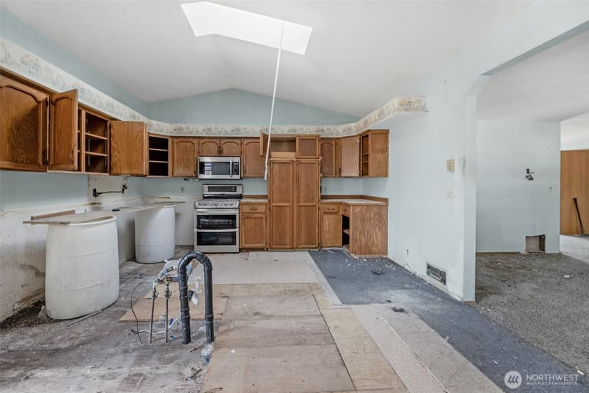 Property photo for 12933 234th Street NE, Arlington photo 9