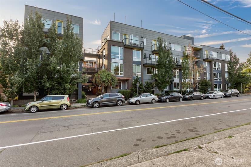Property photo for 121 12th Avenue E #506, Seattle photo 35