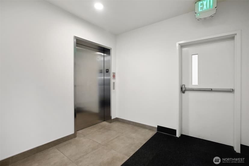 Property photo for 121 12th Avenue E #506, Seattle photo 31