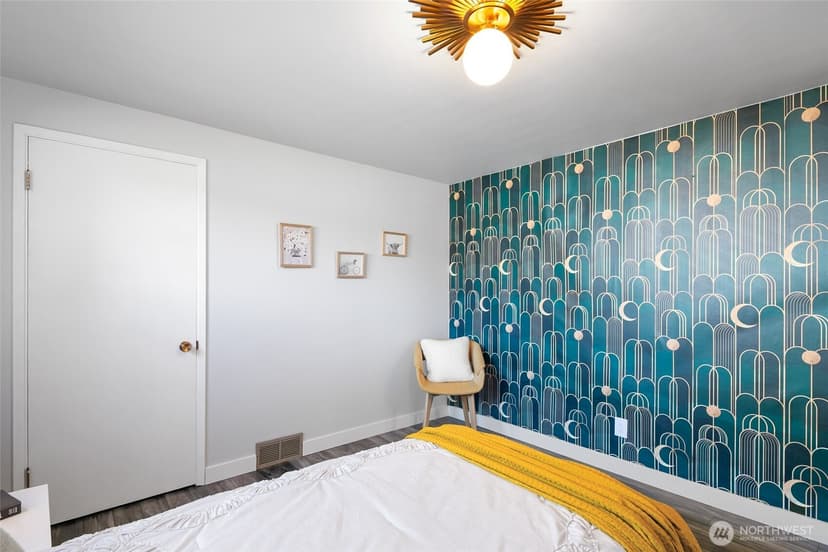 Property photo for 2327 N 140th Street, Seattle photo 27