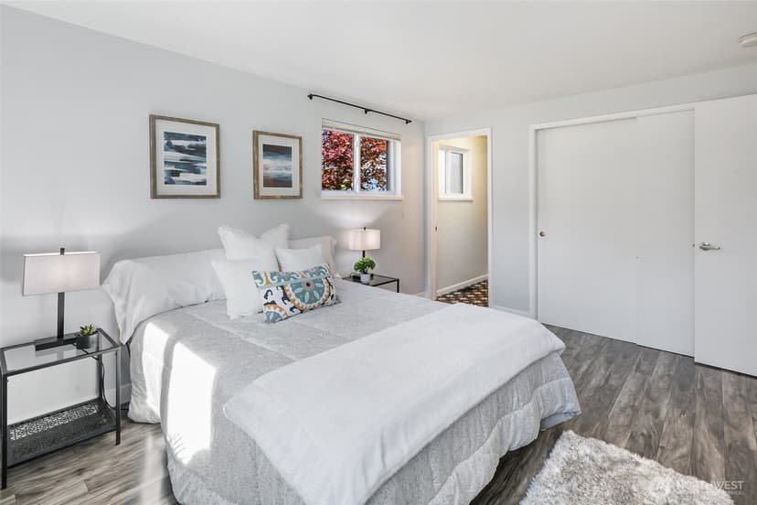 Property photo for 2327 N 140th Street, Seattle photo 20