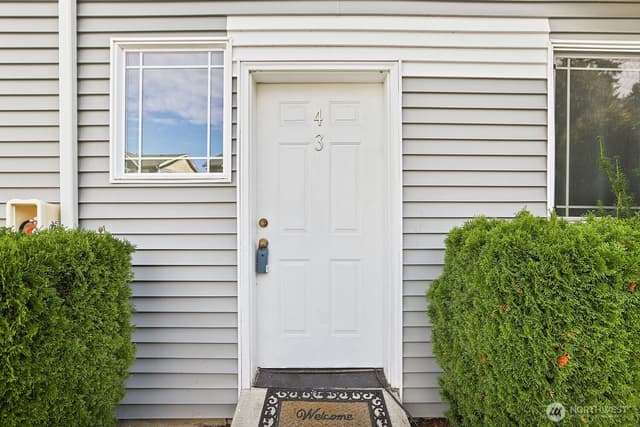 Property photo for 3322 148th Street SW #D3, Lynnwood photo 2